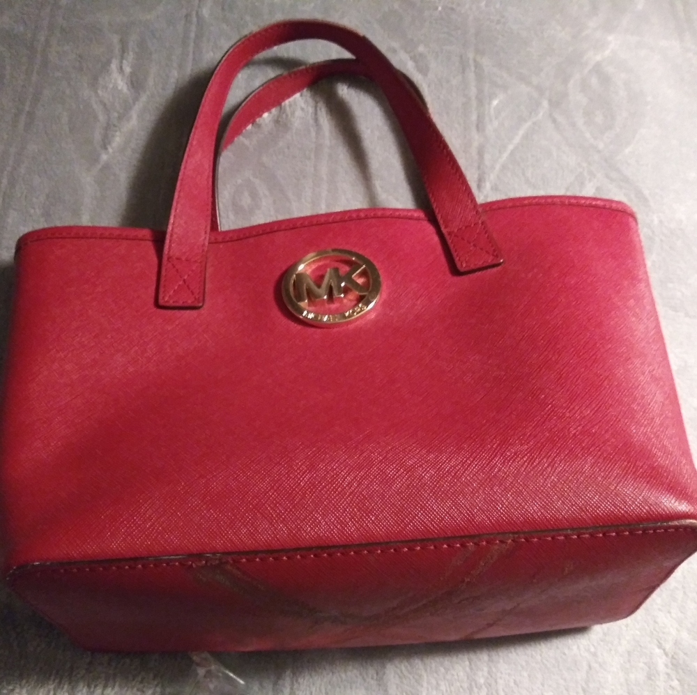 MK purse